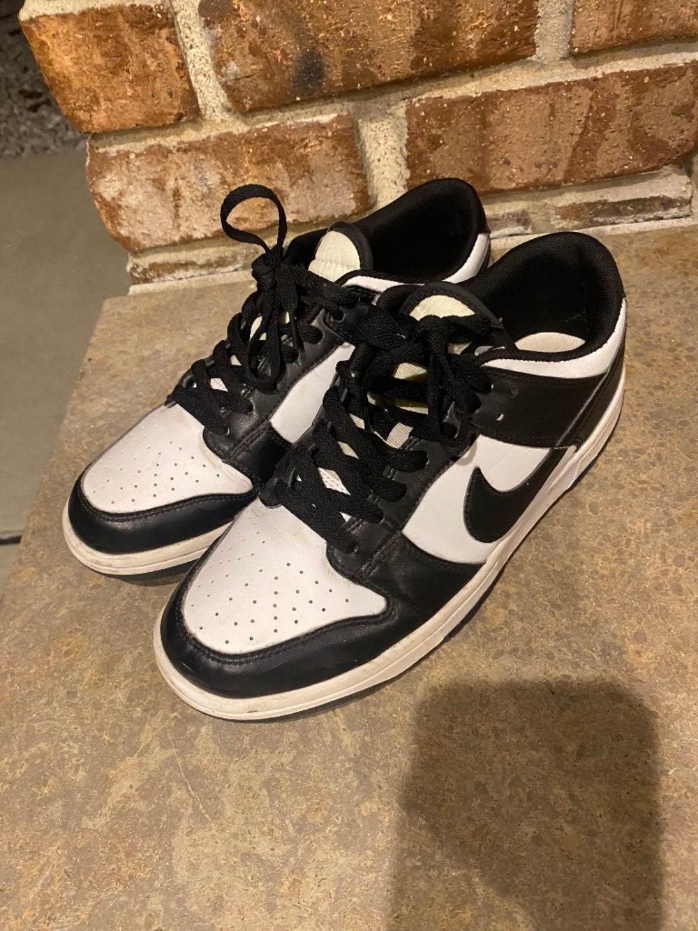 Panda Nike dunks - Picture 2 of 3
